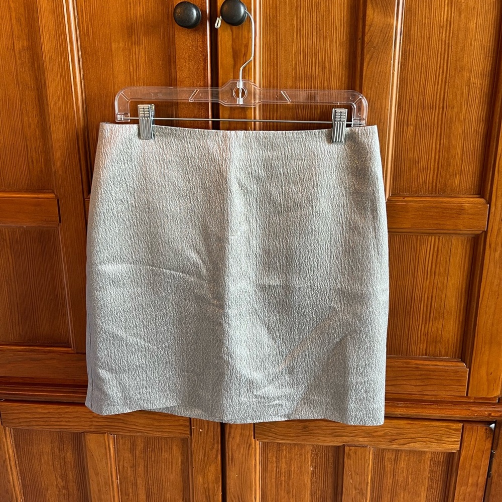 Ann Taylor Gold Skirt Size 6